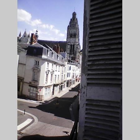 Meuble Tourisme Classe 1 Etoile - Coeur De Ville Quartier Cathedrale Tours Exterior foto